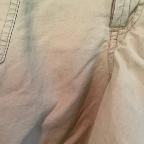 Shorts - Picture 5 of 7